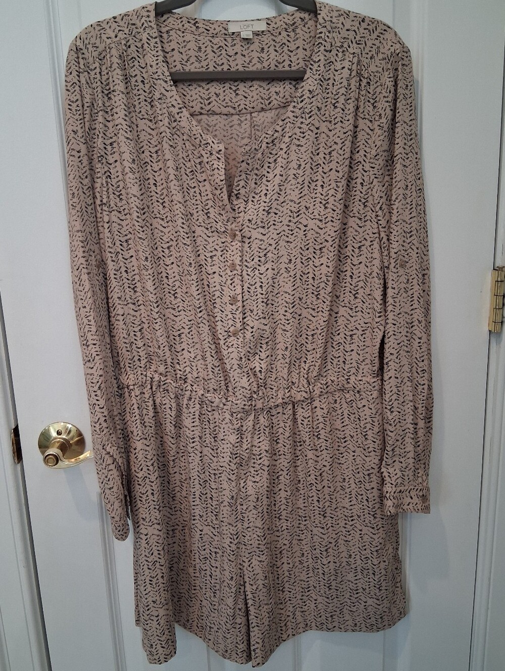 LOFT Taupe Printed Long-Sleeve Romper
